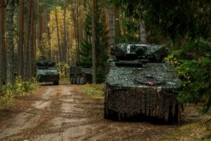 Lituânia planeja adquirir mais veículos Boxer