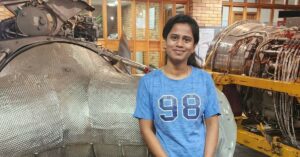 Prathibha Perumal, vincitrice della borsa di studio NAC Women in Aviation, parla della sua passione per gli aerei e del perseguimento dei suoi sogni
