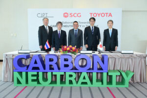 SCG, Toyota ja CJPT allekirjoittavat yhteisymmärryspöytäkirjan hiilineutraaliuden saavuttamiseksi Thaimaassa
