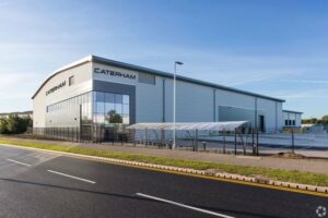 Nhà sản xuất xe thể thao Caterham chuẩn bị di dời và tăng sản lượng