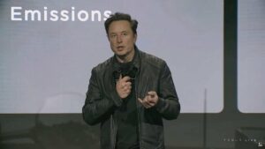 Η Tesla χάνει ορισμένους στόχους αναλυτών για το 1ο τρίμηνο