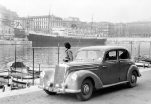 Зеркало заднего вида — послевоенное возрождение Mercedes-Benz