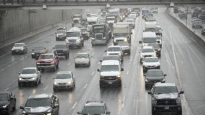 EPA ایالات متحده برای کاهش آلودگی خودروهای جدید پیشنهاد می کند، شاهد جهش بزرگ خودروهای برقی است