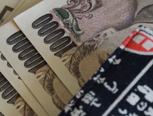 Forstå svingningene til den japanske yenen: Implikasjoner for investorer