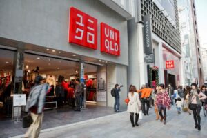 Uniqlo’s Automates Store Checkout with RFID Chips