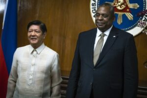 미국, 필리핀 군사 시설 업그레이드에 100억 달러 지출