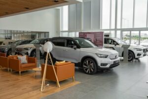 Vertu Motors rebaptise les anciens concessionnaires Helston Garages Volvo