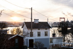 'हम जंगल से बाहर नहीं हैं': स्वीडन में फिसलने वाले घरों की कीमतें नीचे से आधी ही हो सकती हैं