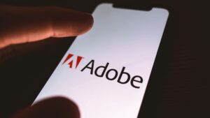 Adobe dodaja GenAI v Photoshop z zmogljivostmi Firefly