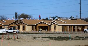 人口流出のさなか、カリフォルニアではパンデミック中に住宅建設ブームが起きた