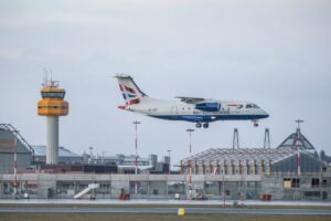 Το franchise της British Airways Sun-Air εγκαινιάζει το δρομολόγιο Μπίλουντ-Γκέτεμποργκ