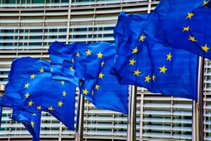 Bruxelas quer acabar com isenções de impostos de importação