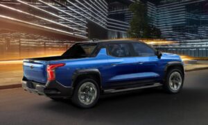 รถกระบะไฟฟ้าของ Chevrolet ไปได้ไกลกว่า Ford - The Detroit Bureau