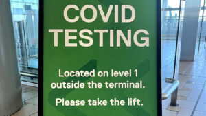 Ajastu lõpp, kui Brisbane'i lennujaama COVID-testikliinikud suletakse