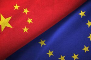 EU föreslår begränsningar för flera kinesiska företag för att hjälpa Ryssland