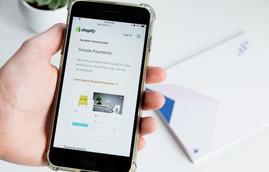 A Shopifytól a globális vállalatig: Az 5 legnagyobb vállalat, amely Shopify dropshipping üzletként indult