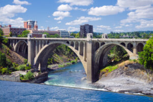 De la cascade la parcuri: 11 locuri frumoase în Spokane