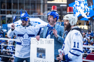 Streamerul de jocuri de noroc Xposed cumpără bilete pentru fani pentru playoff Maple Leafs în valoare de 20,000 USD