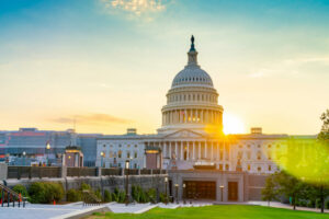 House verwelkomt, senaat warmt zich op voor nieuwe SAFE Banking Act