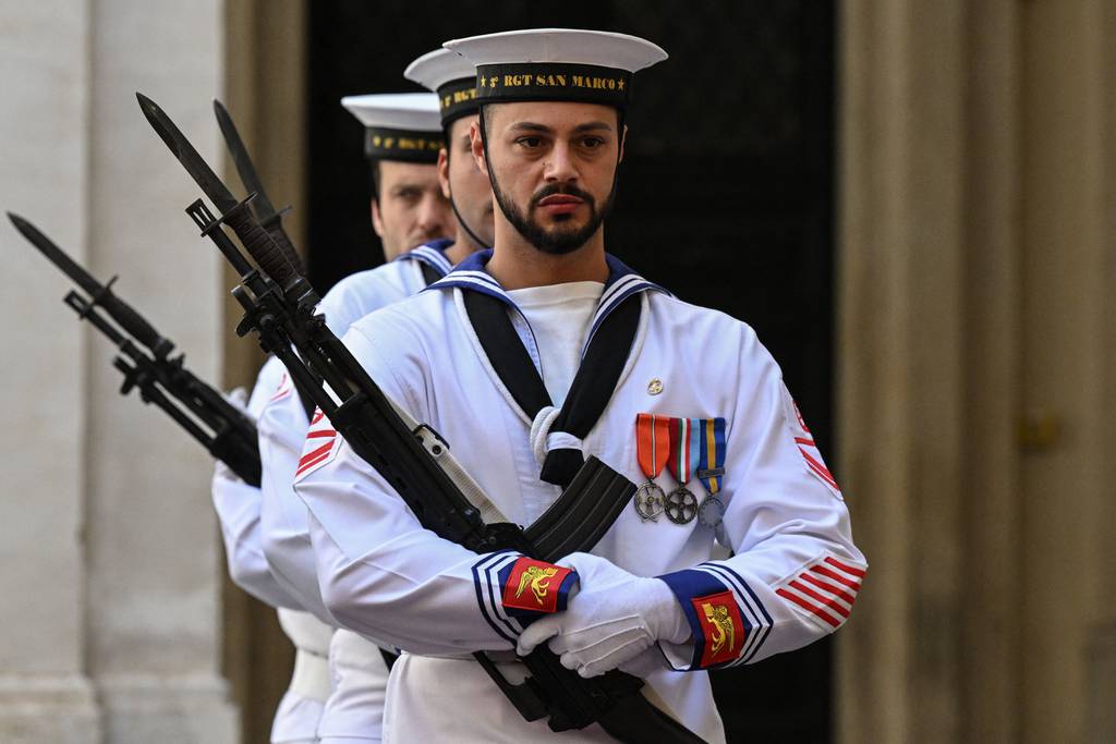 Itaalia uutel sõjalaevadel on maabumisvägede jaoks suurem kõht