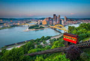 Locals onthullen 10 insidertips voor verhuizen naar Pittsburgh, PA