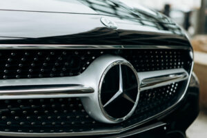 Generalni direktor Mercedes-Benza pravi, da je prekinitev vezi s Kitajsko 'nerealna'