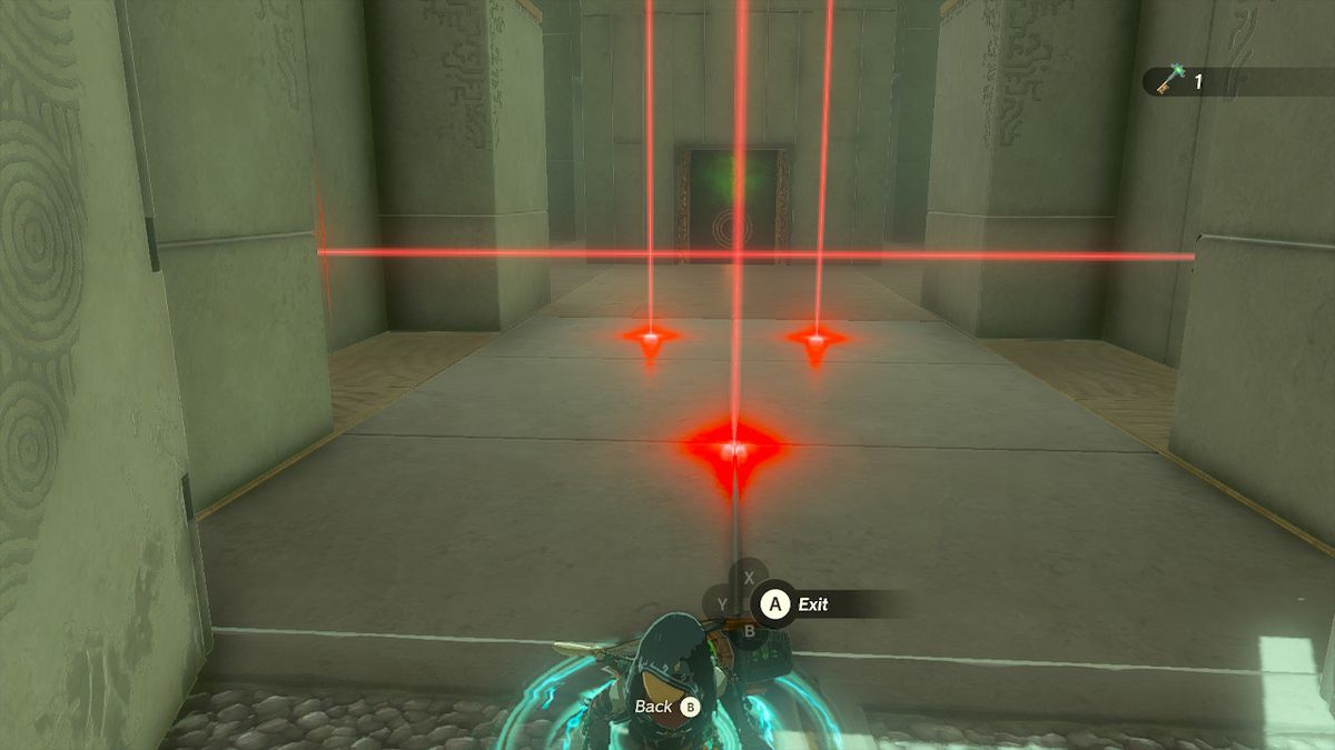 Link monte à travers le plafond pour arriver dans une salle pleine de lasers dans le sanctuaire d'Orochium dans Zelda Tears of the Kingdom.
