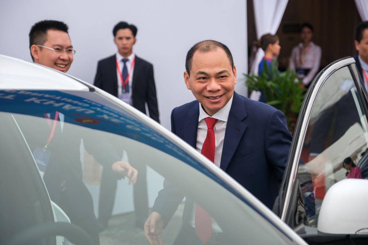 Der reichste Mann Vietnams verstärkt den riskanten 8-Milliarden-Dollar-Einsatz auf Elektrofahrzeuge