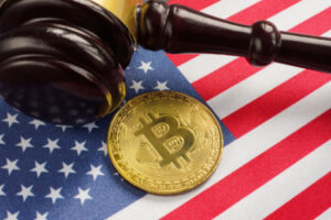 A SEC-től, Peirce szerint az Egyesült Államok „megragadja magunkat a lábon”, az EU MiCA-ja pedig „a kriptoszabályozás próbabábuja”