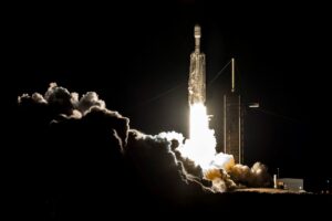 SpaceX Falcon Heavy opsender den første ViaSat-3-satellit
