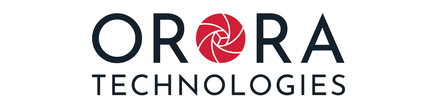 Dòng chữ 'Orora Technologies' màu đen, có bông hồng đỏ ở giữa từ đầu tiên