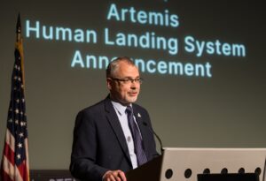 Pontos fortes técnicos e custo mais baixo levaram a NASA a selecionar o módulo de pouso Blue Origin