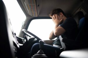 Motoristas de caminhão dos EUA pressionam por melhores condições de trabalho: 'Perdemos a paciência'