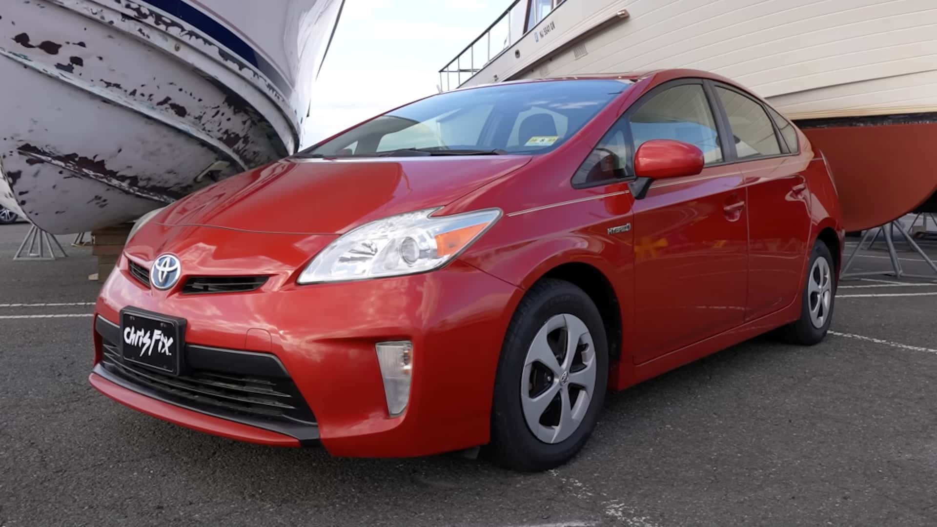 Se DIY Toyota Prius batteribyte i tråkig men ändå tillfredsställande video
