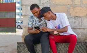 A World Mobile kereskedelmi távközlési hálózatot indít Zanzibárban, hogy áthidalja Afrikában a digitális megosztottságot