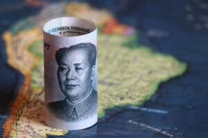 Yuan, Kinas valuta svekkes, CB lover å dempe spekulasjoner