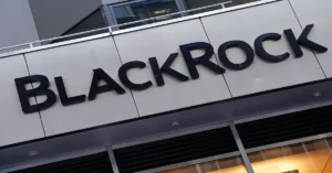 BlackRock sätter en milstolpe med Bitcoin ETF-arkivering: en seismisk förändring i kryptoindustrin?