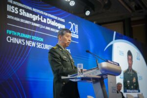 中国国防部长为国家对“挑衅”的回应辩护