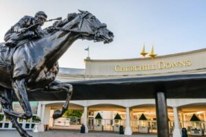 Churchill Downs sospende tutte le corse a causa della morte dei cavalli