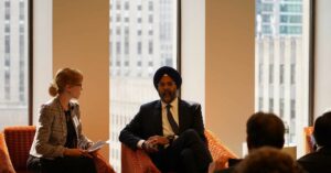 Coinbase Policy Chief Shirzad Squares Off With SEC Enforcement Director Grewal