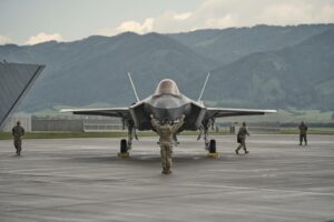 A-35戦闘機退役に伴い、ジョージア州基地がF-10戦闘機の配備に決定