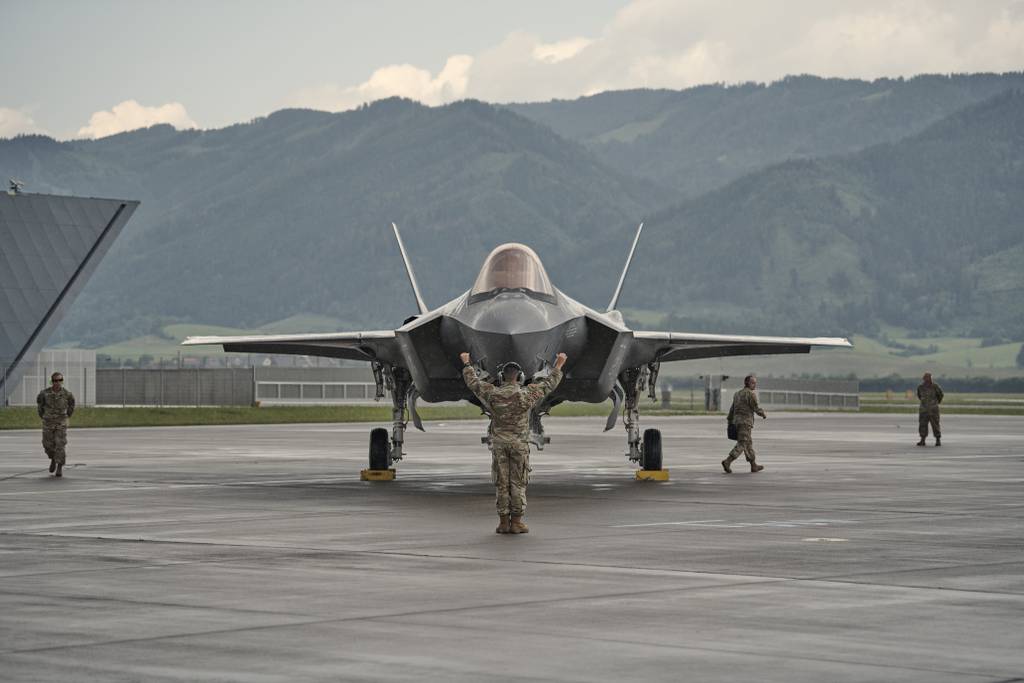 Base de Georgia aprovechada para albergar cazas F-35 mientras la flota A-10 se retira