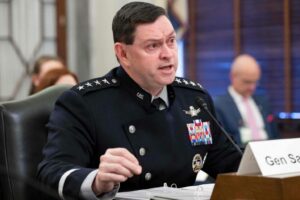 Proiectul de lege al Camerei solicită testarea flexibilității bugetului Forțelor Spațiale