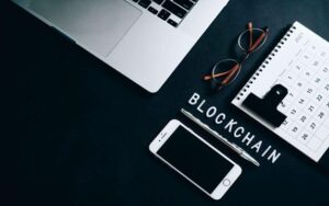 Cum tehnologia Blockchain transformă diverse sectoare