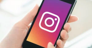 انسٹاگرام پر آٹو سوائپ کو کیسے آف کریں۔