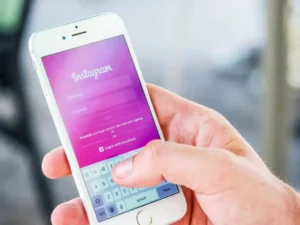 Instagram acusado de promover contenido para adultos y sexo