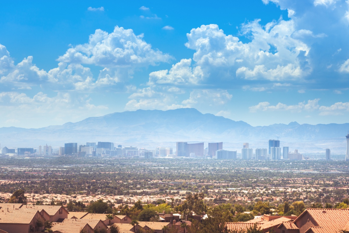 Las Vegas Yaşamak İçin İyi Bir Yer mi? Karar Vermenize Yardımcı Olacak 11 Artı ve Eksi