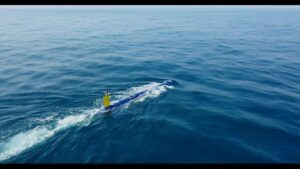 Israëlisch-Duits leveranciersteam lanceert robotschip voor het spotten van onderzeeërs