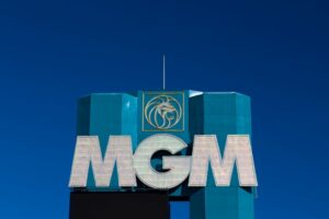 MGMのラスベガスカジノ、ゲストに映画ゲームの鑑賞を許可