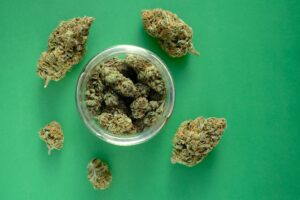 纽约监管机构将在“一个月内”推出大麻农贸市场